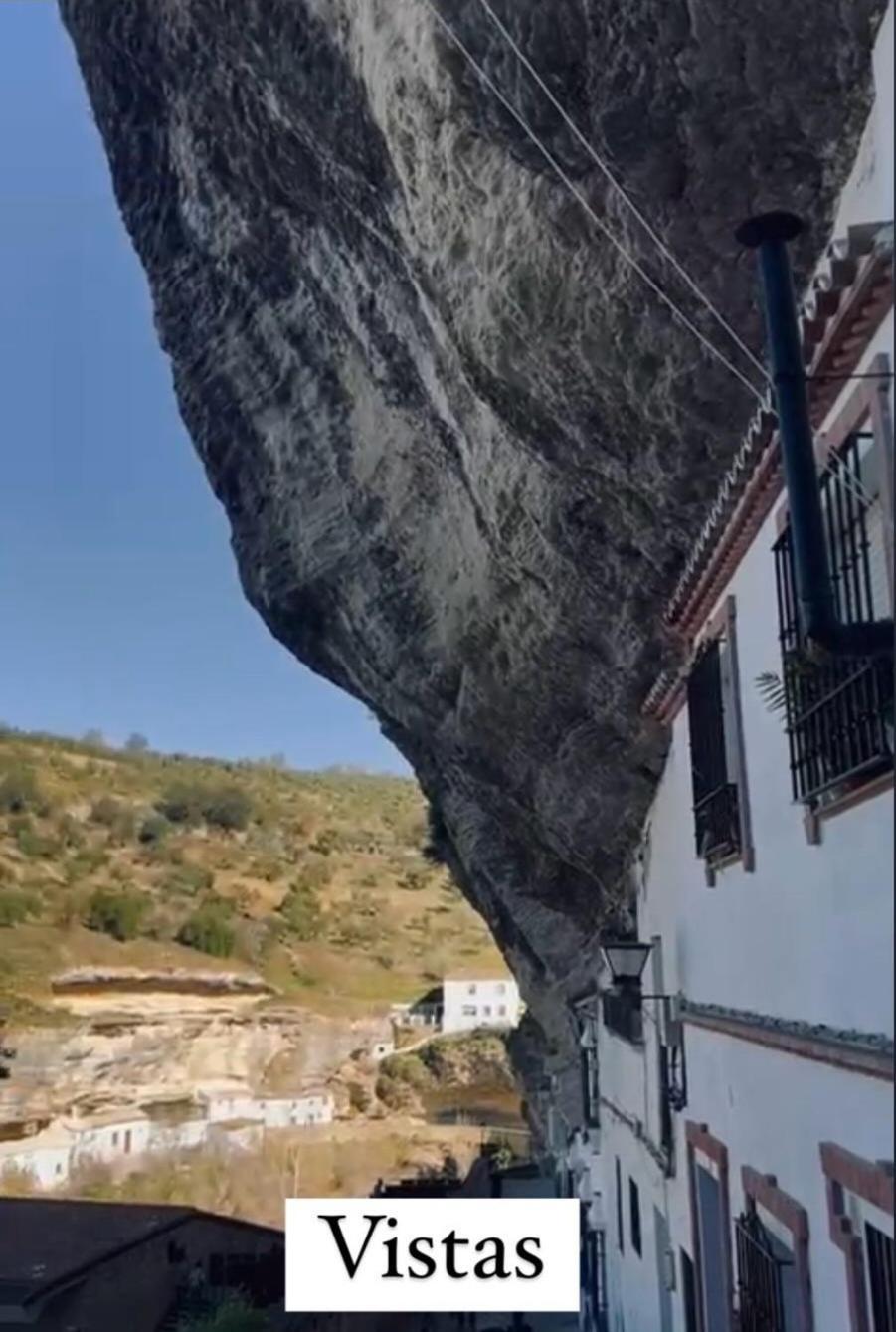 Cueva Luxe Las Calcetas Setenil De Las Bodegas Bagian luar foto