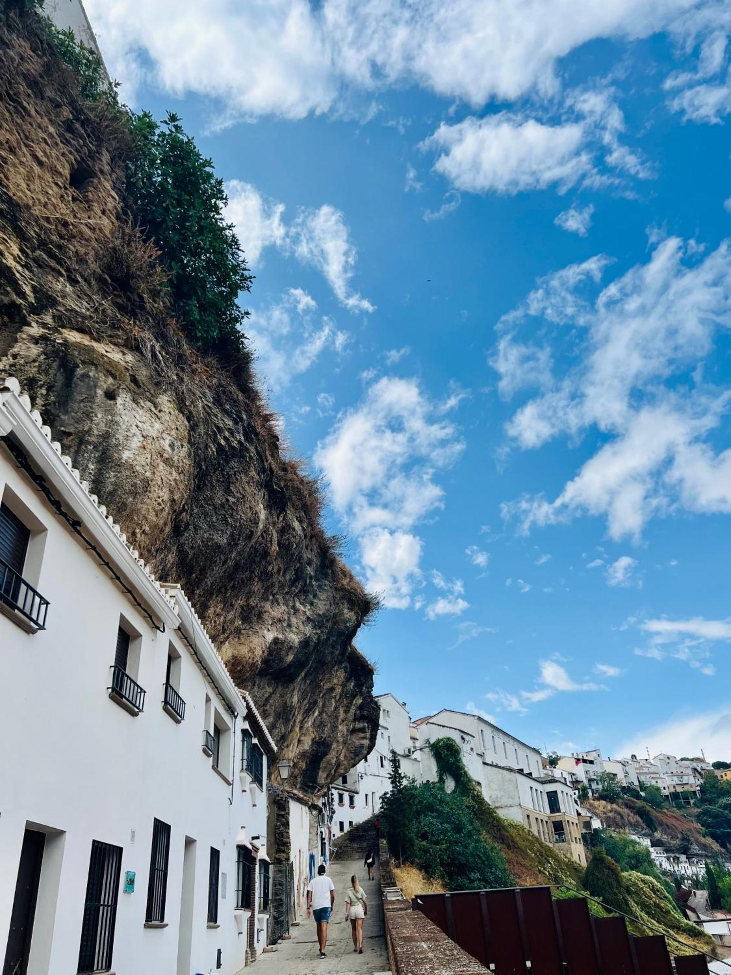 Cueva Luxe Las Calcetas Setenil De Las Bodegas Bagian luar foto